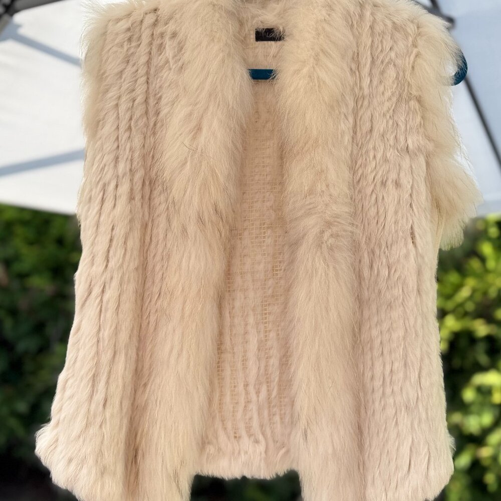 Rabbit & Raccoon Fur Vest – Ivory Beige – Luxury Statement Outerwear